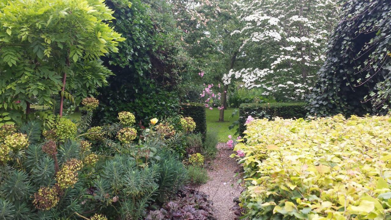 Bij Janneke Bed & Breakfast Sleeuwijk Luaran gambar